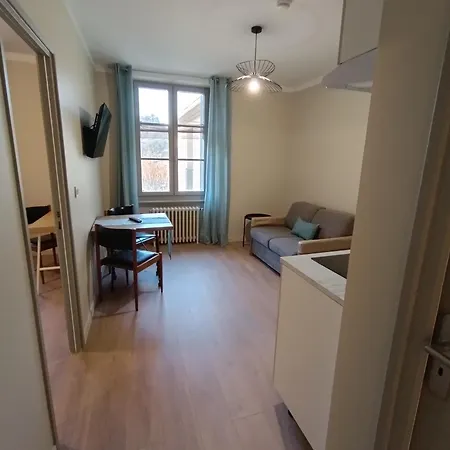 D'étape Et De Groupe Du Clos Saint Roch * Viviers