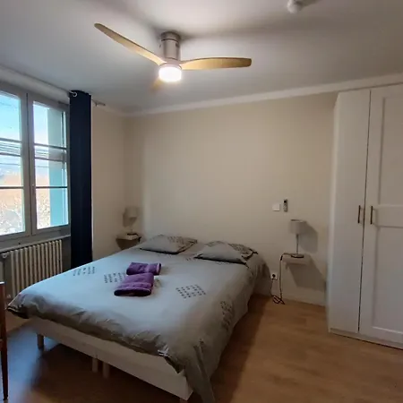 D'etape Et De Groupe Du Clos Saint Roch Bed & Breakfast