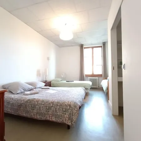 D'etape Et De Groupe Du Clos Saint Roch Bed & Breakfast