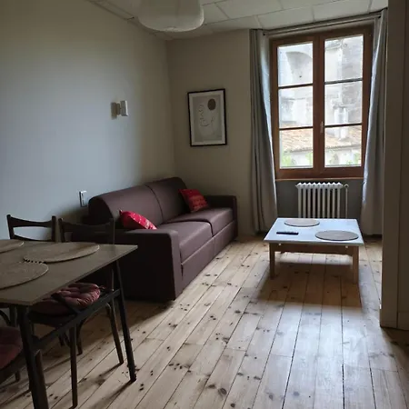 Bed & Breakfast D'etape Et De Groupe Du Clos Saint Roch Viviers