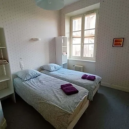 D'etape Et De Groupe Du Clos Saint Roch Bed & Breakfast